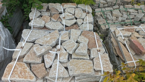 Плитняк гранитный галтованный купить в Нязепетровске