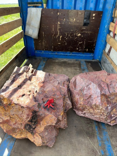 Ландшафтные глыбы красно-фиолетовые 200-1000 килограмм купить в Нязепетровске