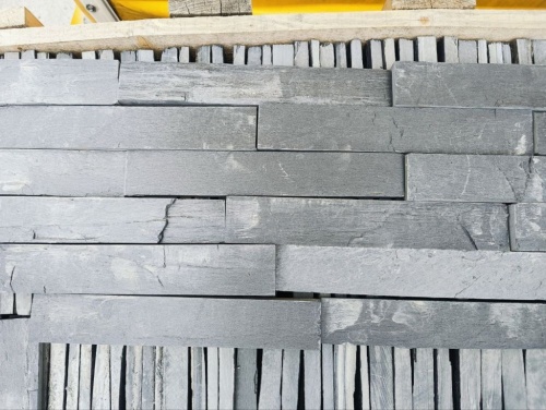 Плитка чёрная из натурального камня фасадная 30 см * 5 см, толщина 7 мм -30 мм купить в Нязепетровске